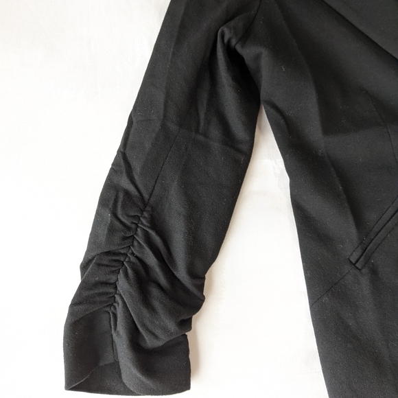 Gibson Black Blazer Jacket Flared Back Cinched Sleeves Women's Size Small - Picture 3 of 8